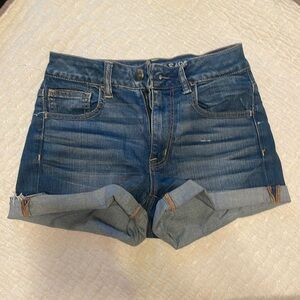 American Eagle hi rise shortie